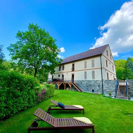 Apartmanhotel Mlyn Bynov 4*