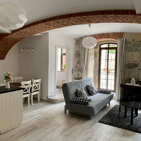 Aparthotel Mlyn Bynov