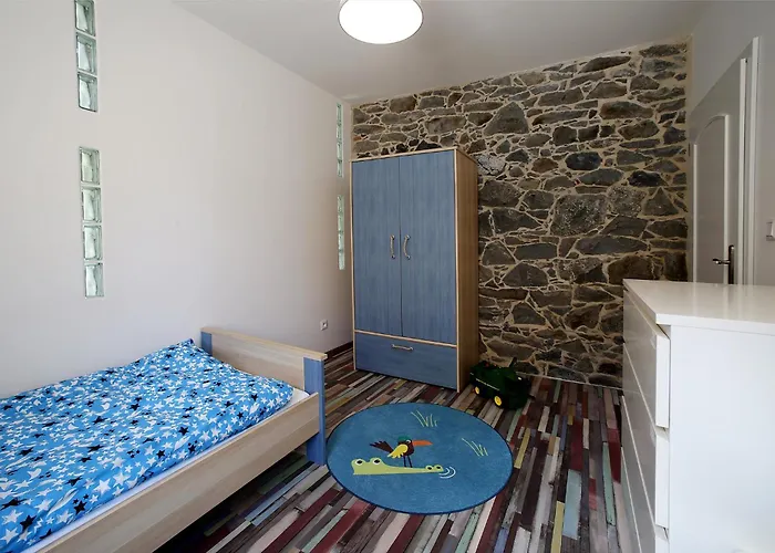 Mlyn Bynov Apartmanhotel Probostov